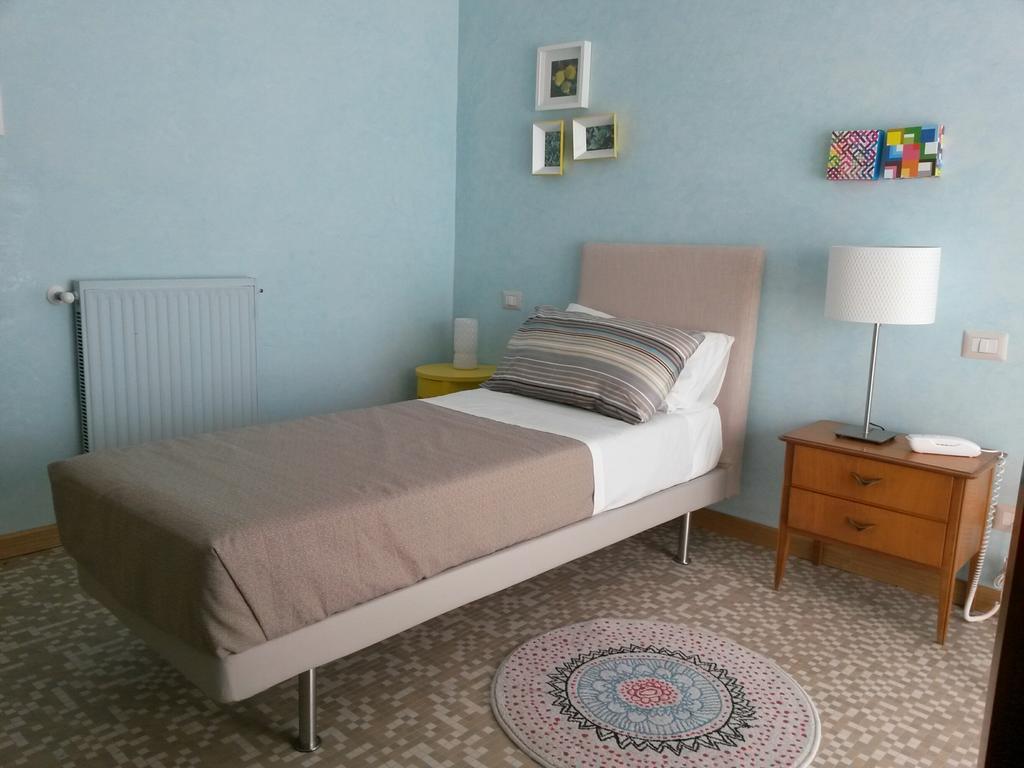 Garibaldi R&B Bed & Breakfast Messina Bilik gambar